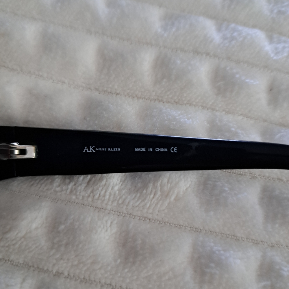 AK frames - Picture 6 of 8